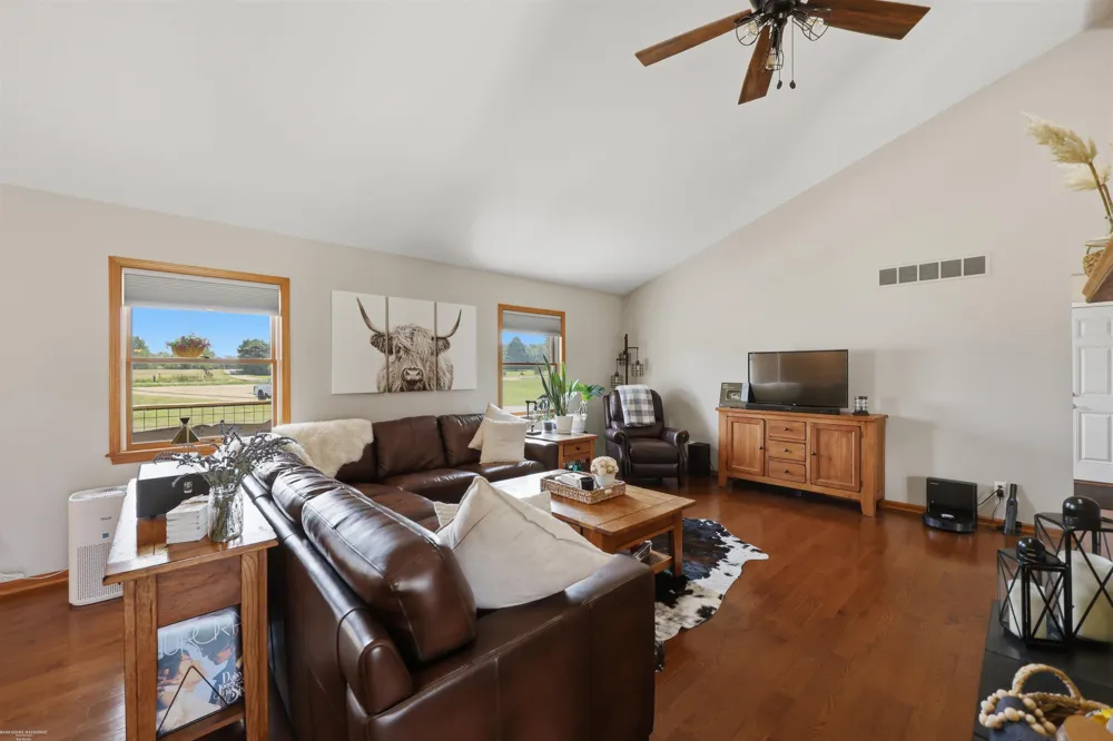 3156 Howland Road Almont Township, MI 48003