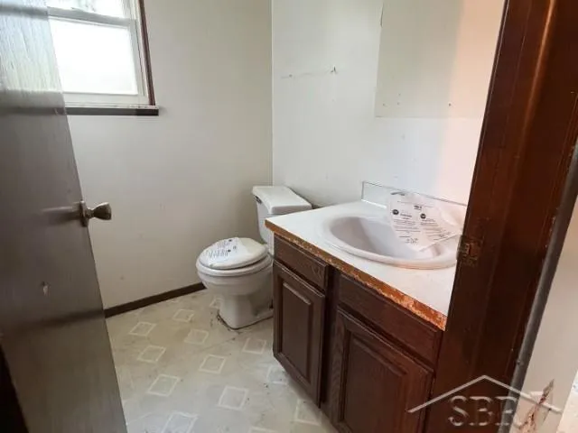 5409 Tyler Street Midland City, MI 48642