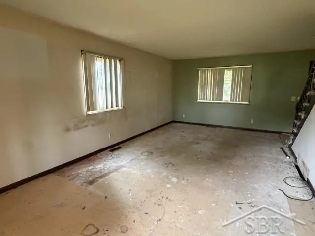 5409 Tyler Street Midland City, MI 48642