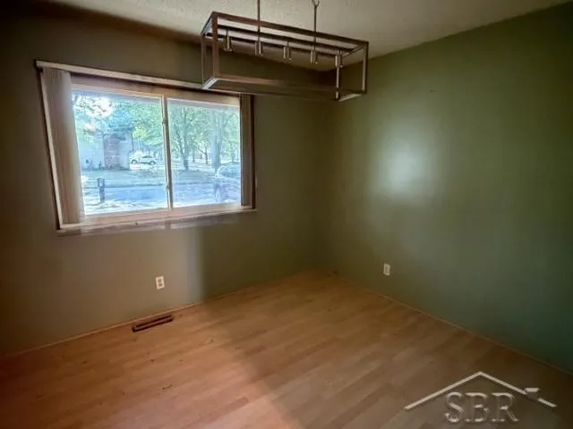 5409 Tyler Street Midland City, MI 48642