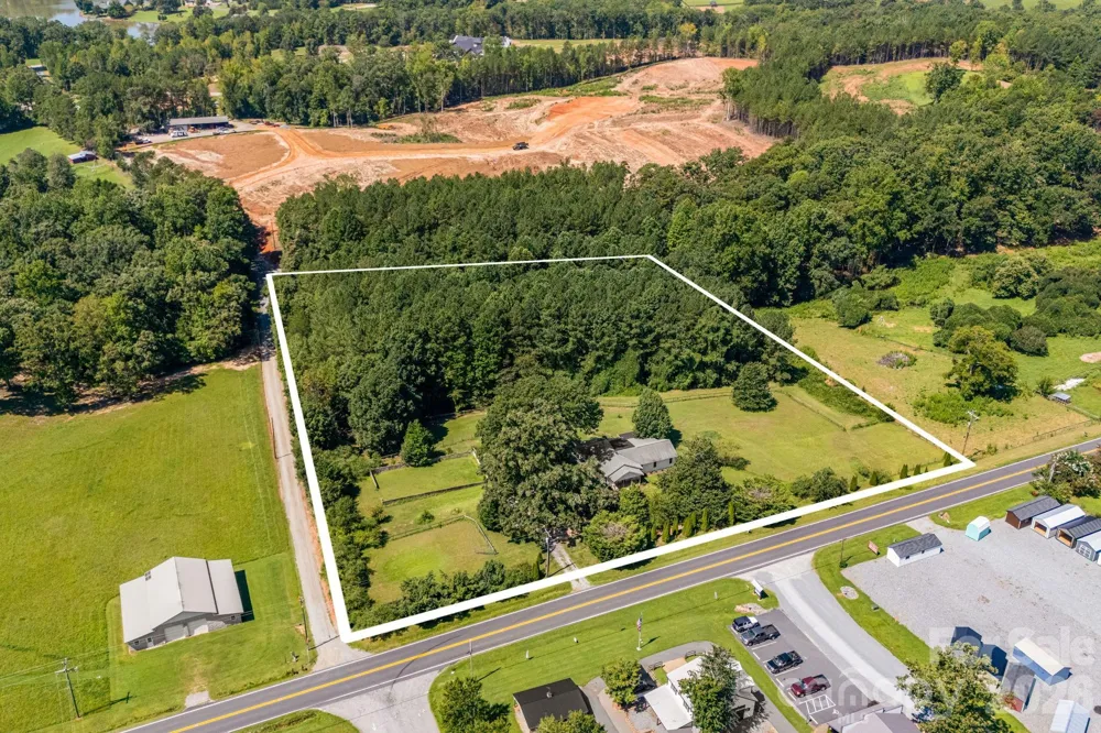 5990 S NC 9 Highway Tryon, NC 28782