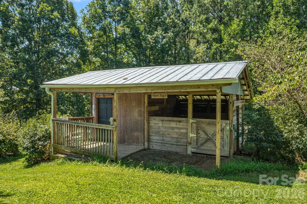 5990 S NC 9 Highway Tryon, NC 28782