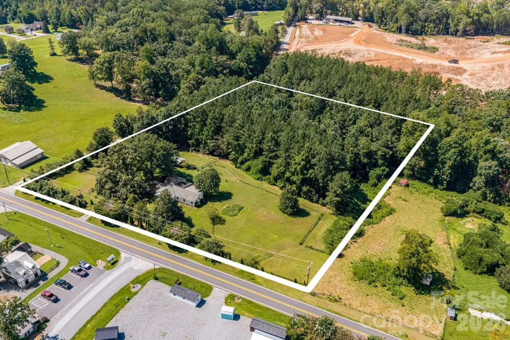 5990 S NC 9 Highway Tryon, NC 28782