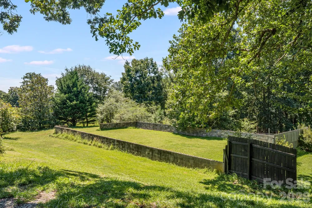 5990 S NC 9 Highway Tryon, NC 28782