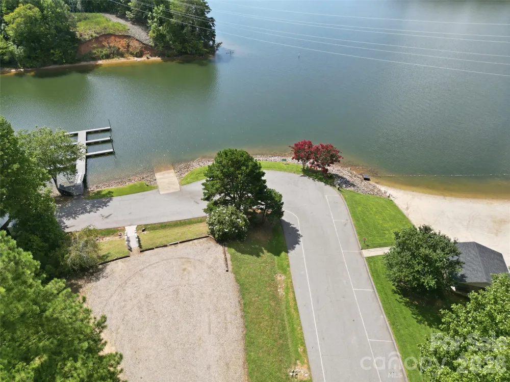 113 Gardner Point Drive Stony Point, NC 28678