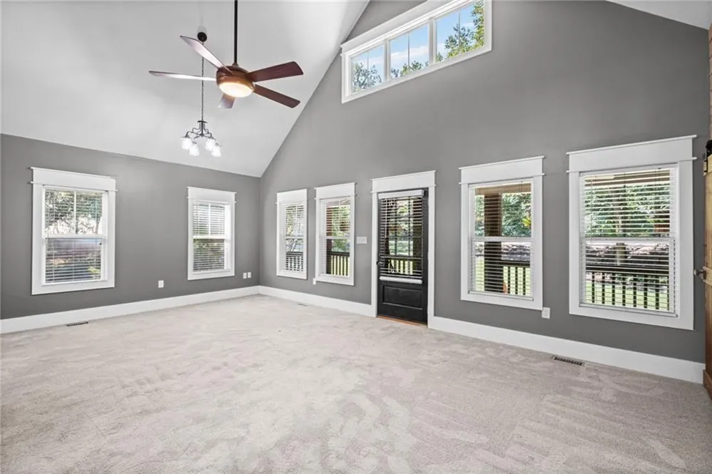 216 Byers Street Waleska, GA 30183