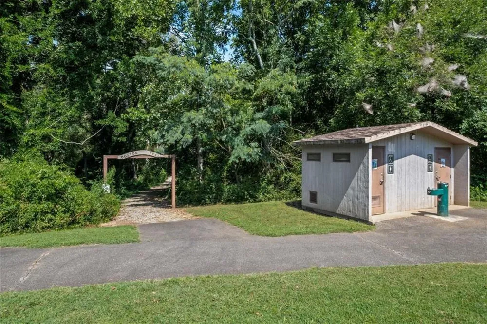 216 Byers Street Waleska, GA 30183