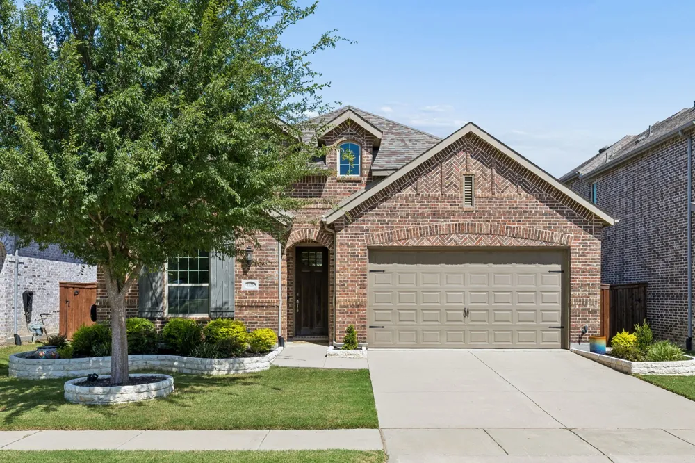 1425 Appaloosa Drive Aubrey, TX 76227