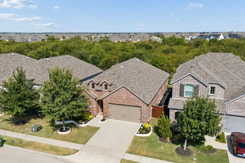 1425 Appaloosa Drive Aubrey, TX 76227