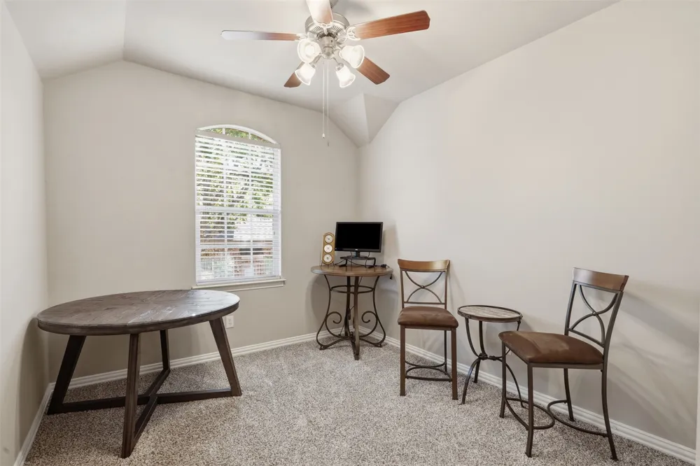 1724 Brookview Drive Carrollton, TX 75007