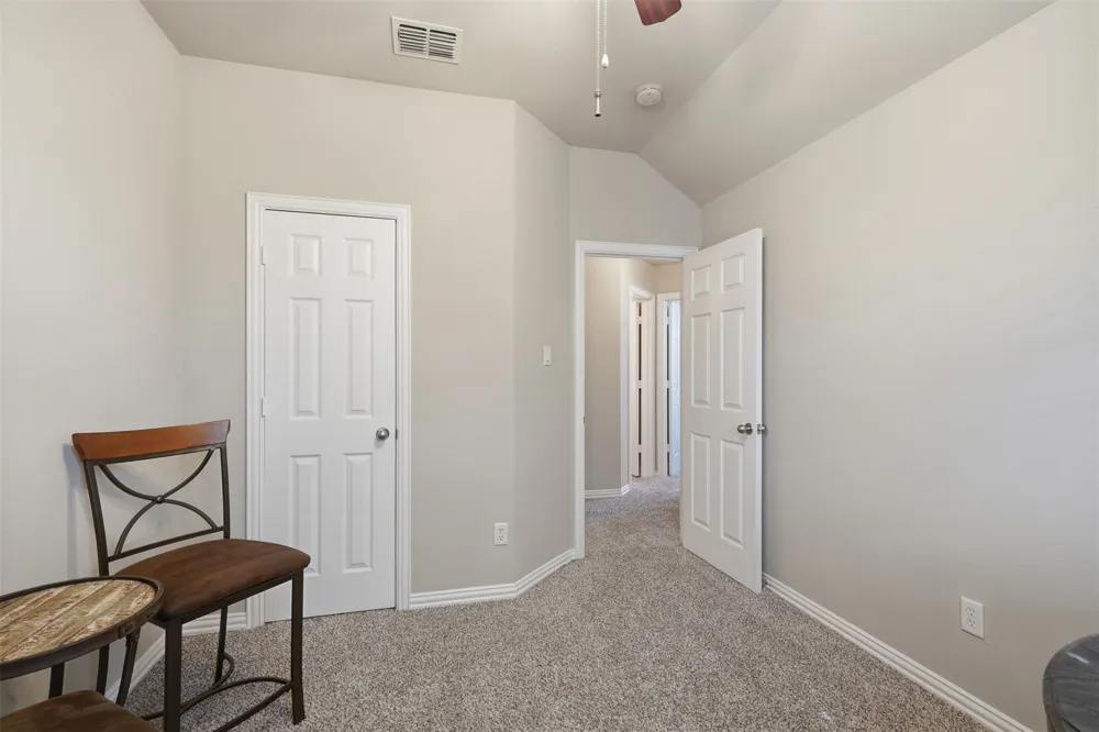 1724 Brookview Drive Carrollton, TX 75007