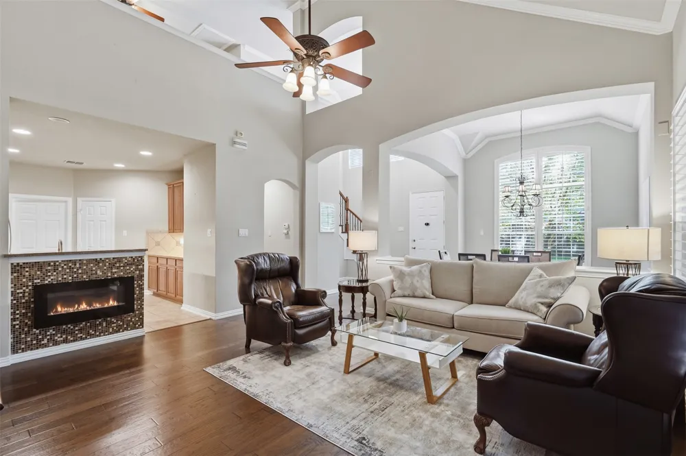 1724 Brookview Drive Carrollton, TX 75007
