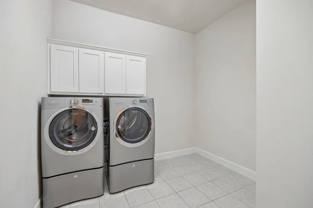 4016 Red Lynx Lane Arlington, TX 76005