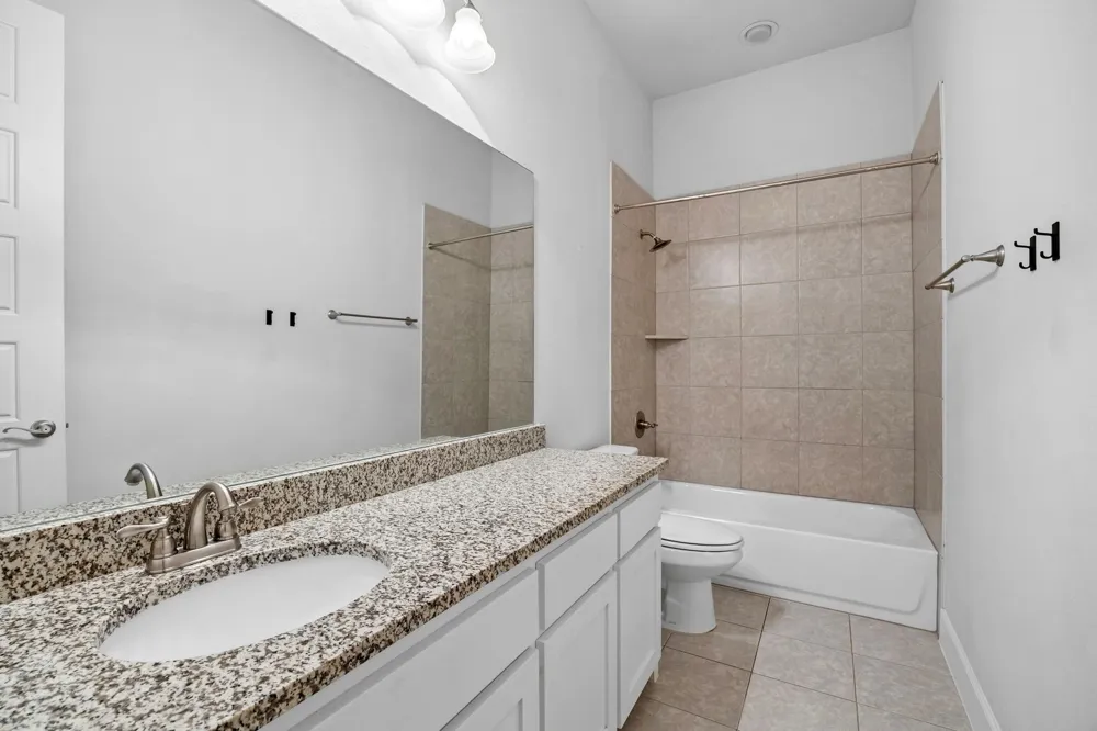 4016 Red Lynx Lane Arlington, TX 76005