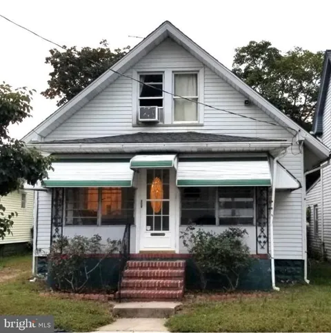 106 7TH STREET