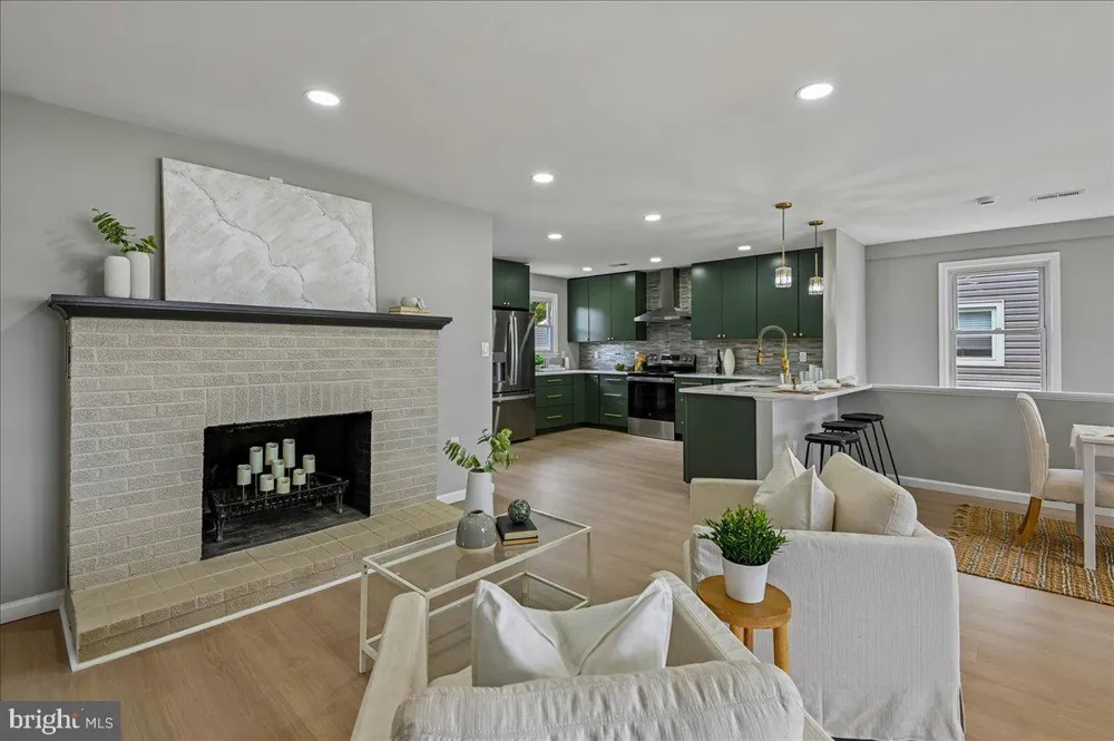 2004 GOOSE NECK ROAD Pasadena, MD 21122