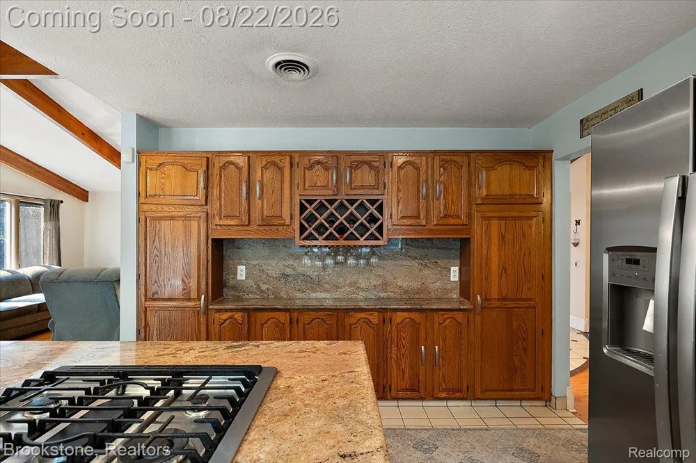 430 Rissman Lane Groveland Township, MI 48462