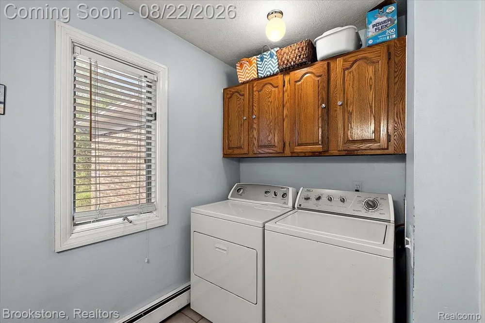 430 Rissman Lane Groveland Township, MI 48462