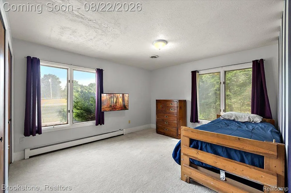 430 Rissman Lane Groveland Township, MI 48462
