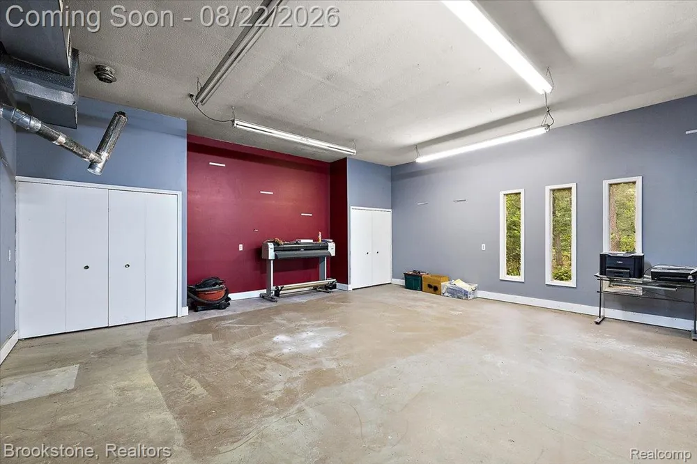 430 Rissman Lane Groveland Township, MI 48462