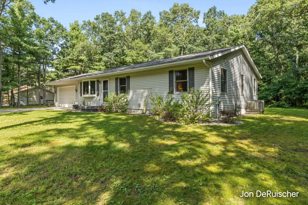 572 Stevenscott Drive Egelston Township, MI 49442