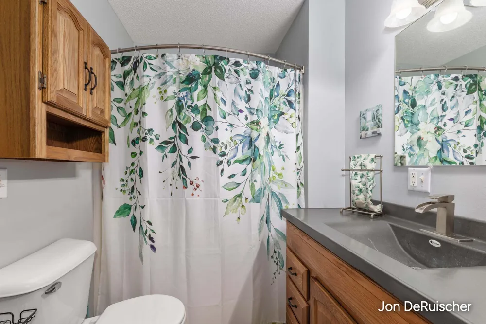 572 Stevenscott Drive Egelston Township, MI 49442
