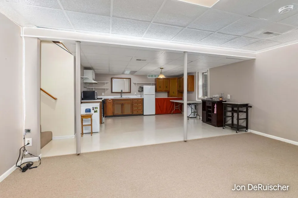 572 Stevenscott Drive Egelston Township, MI 49442