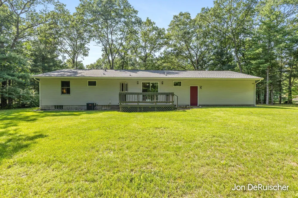 572 Stevenscott Drive Egelston Township, MI 49442