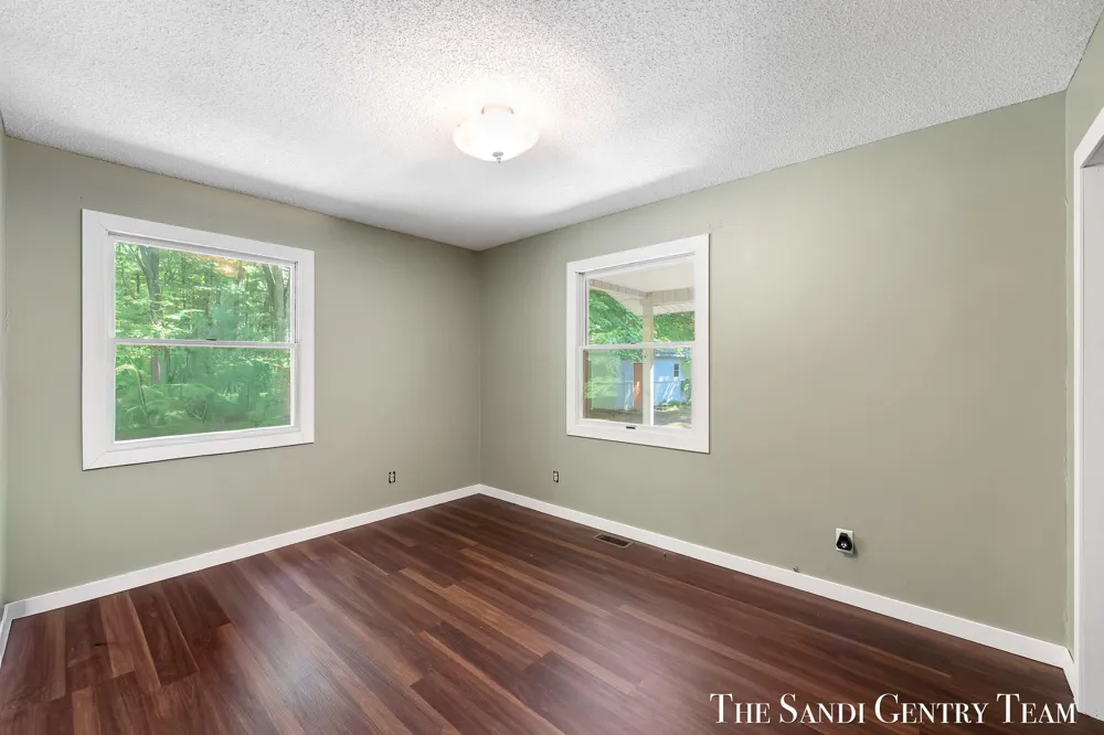 4536 Dalson Road Cedar Creek Township, MI 49457