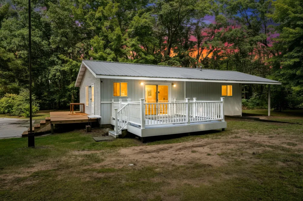 4536 Dalson Road Cedar Creek Township, MI 49457