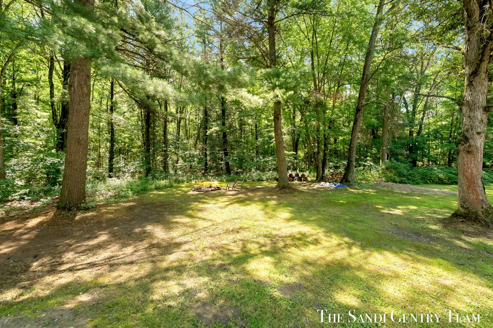 4536 Dalson Road Cedar Creek Township, MI 49457