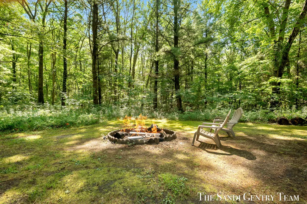 4536 Dalson Road Cedar Creek Township, MI 49457