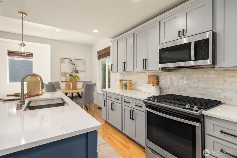 3193 NE Marquette Way Issaquah, WA 98029