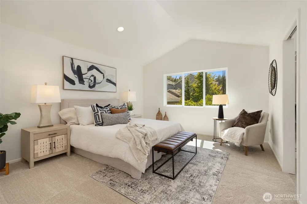 3193 NE Marquette Way Issaquah, WA 98029