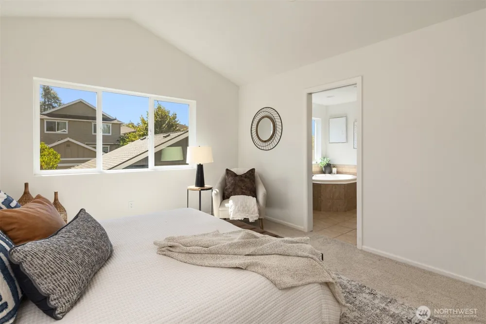 3193 NE Marquette Way Issaquah, WA 98029