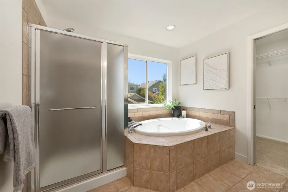3193 NE Marquette Way Issaquah, WA 98029