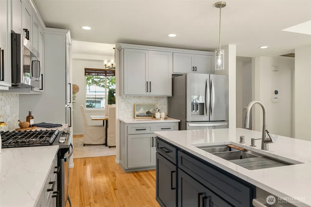 3193 NE Marquette Way Issaquah, WA 98029