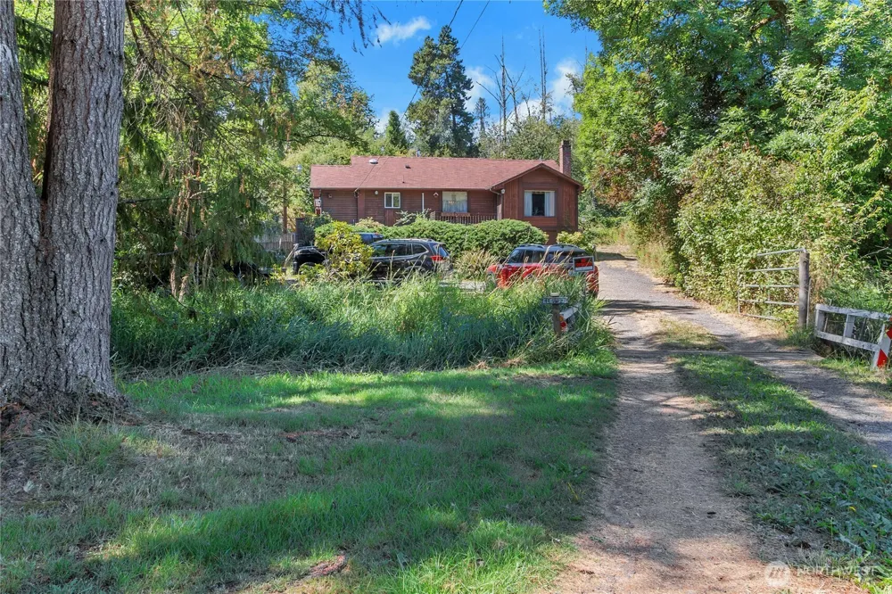 18404 14th Avenue E Spanaway, WA 98387