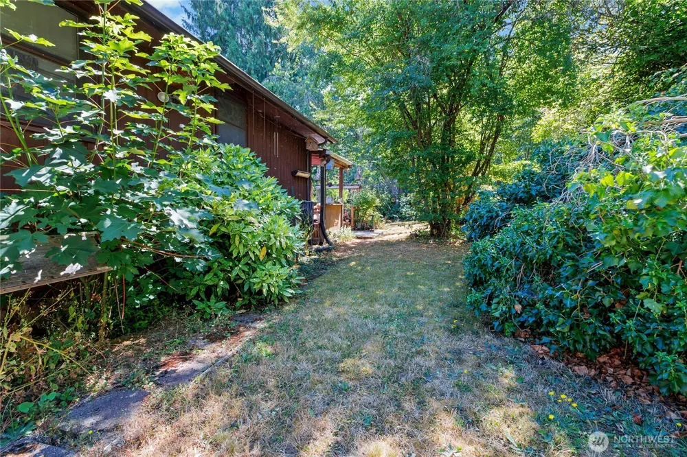18404 14th Avenue E Spanaway, WA 98387