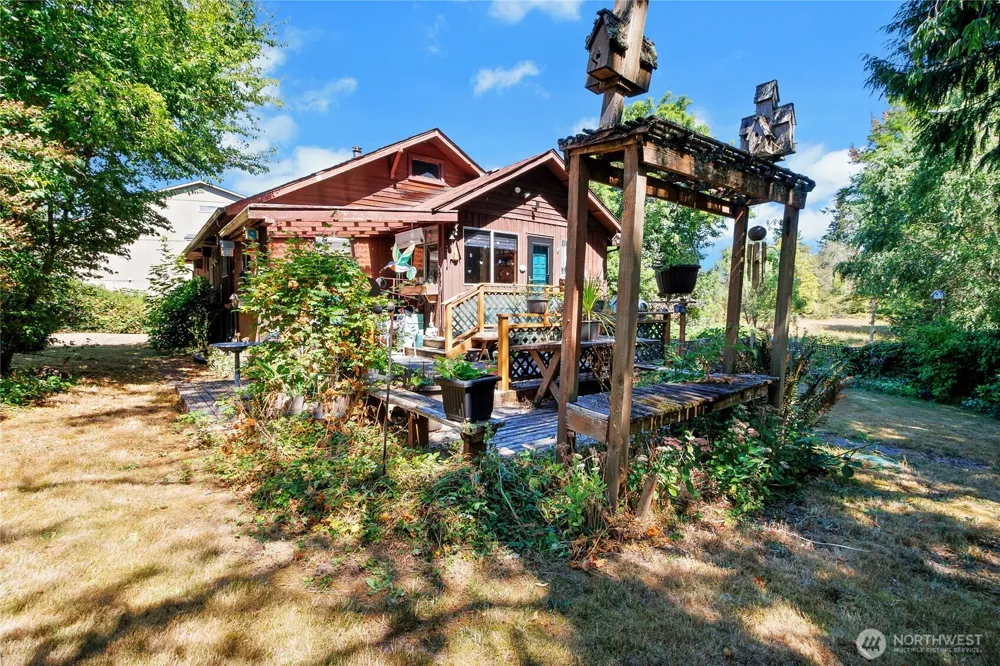 18404 14th Avenue E Spanaway, WA 98387