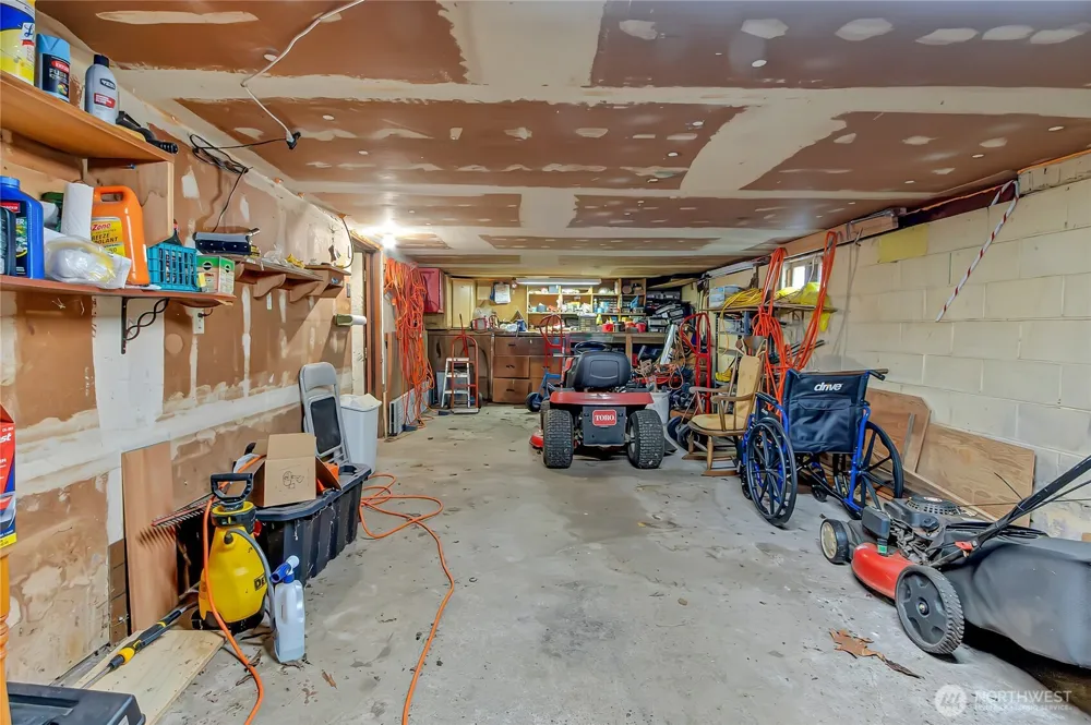 18404 14th Avenue E Spanaway, WA 98387