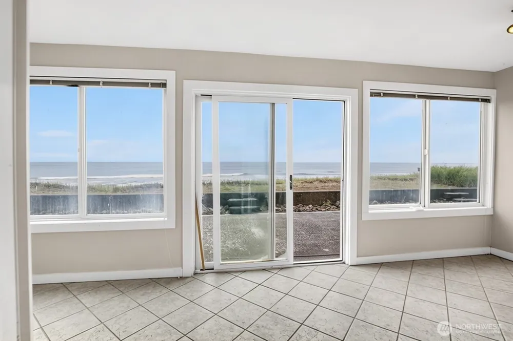 1443 Ocean Shores Boulevard SW #102 Ocean Shores, WA 98569