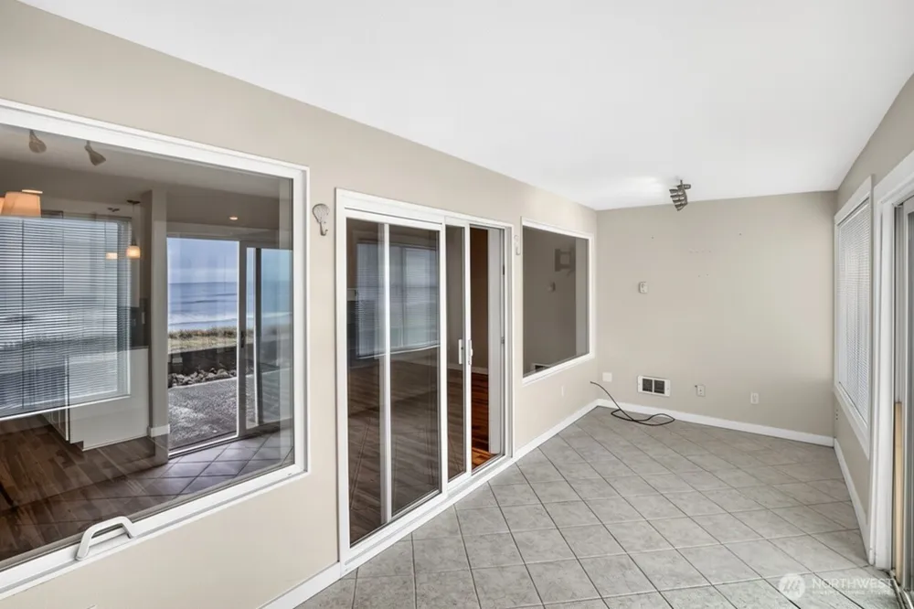 1443 Ocean Shores Boulevard SW #102 Ocean Shores, WA 98569