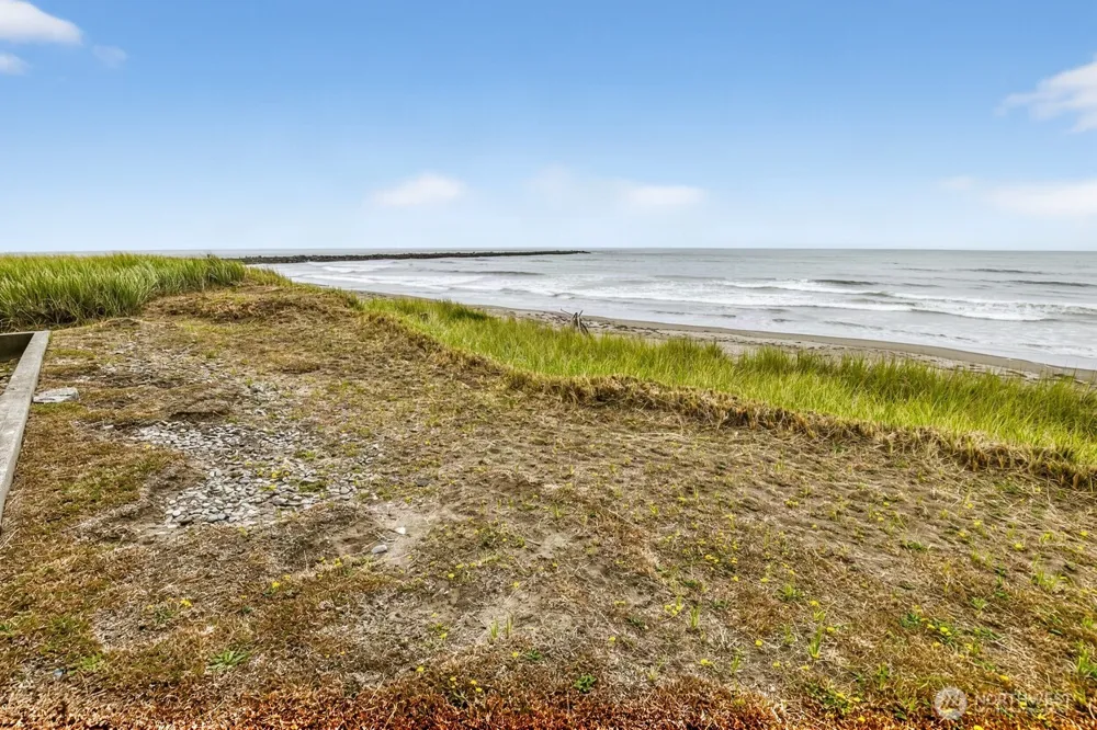 1443 Ocean Shores Boulevard SW #102 Ocean Shores, WA 98569