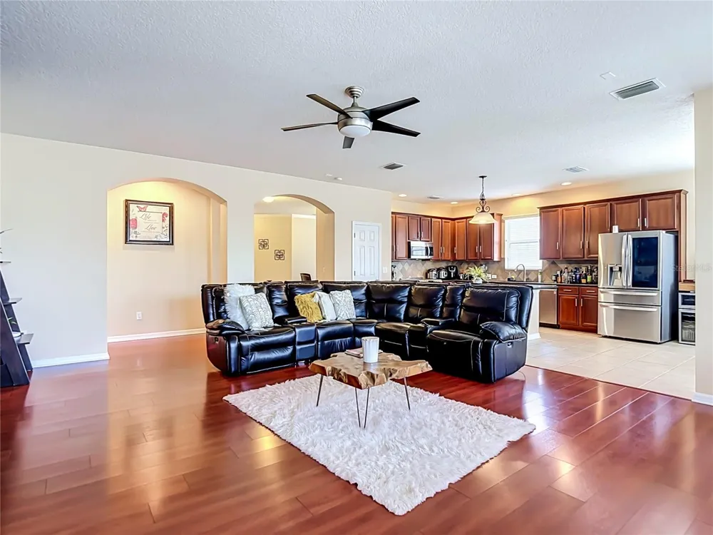 8511 NORTHTON GROVES BOULEVARD Odessa, FL 33556