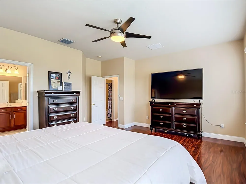 8511 NORTHTON GROVES BOULEVARD Odessa, FL 33556