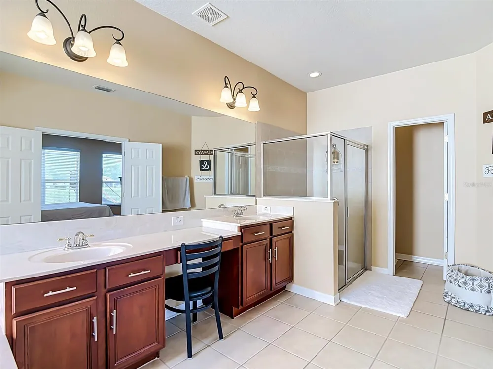 8511 NORTHTON GROVES BOULEVARD Odessa, FL 33556