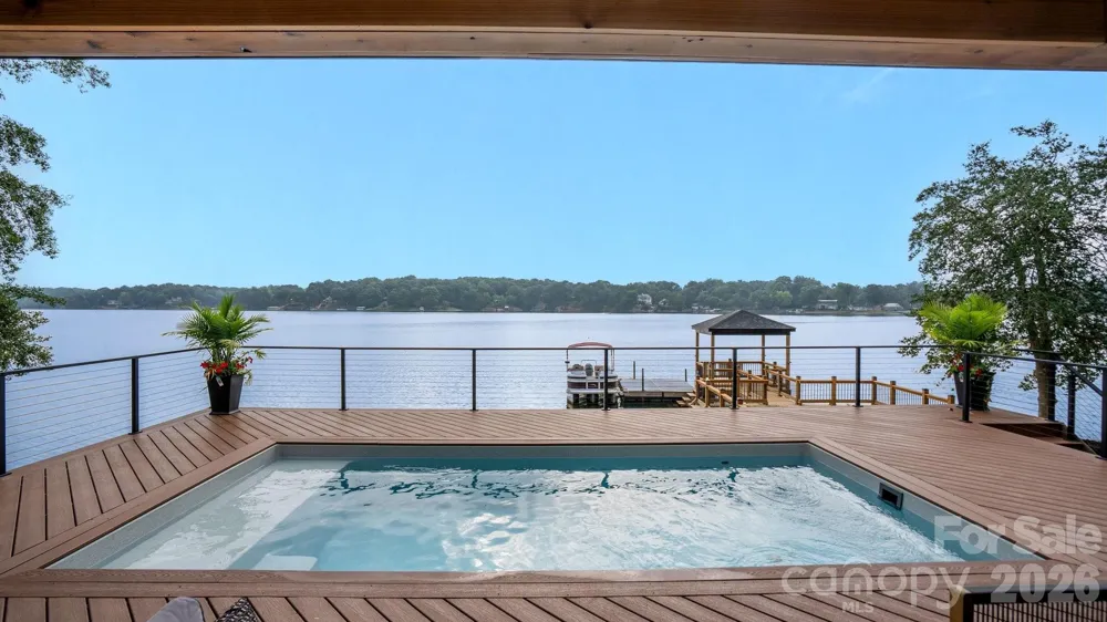 216 Lake Pines Lane Lexington, NC 27292