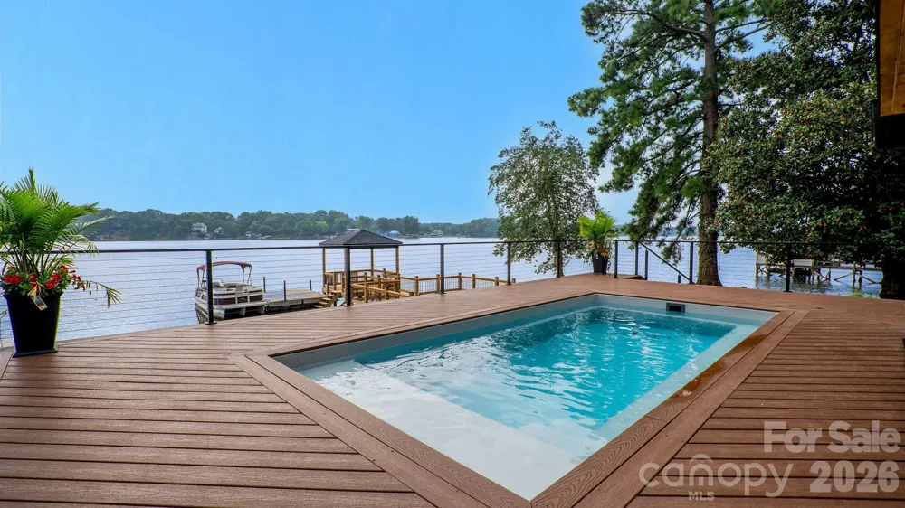 216 Lake Pines Lane Lexington, NC 27292