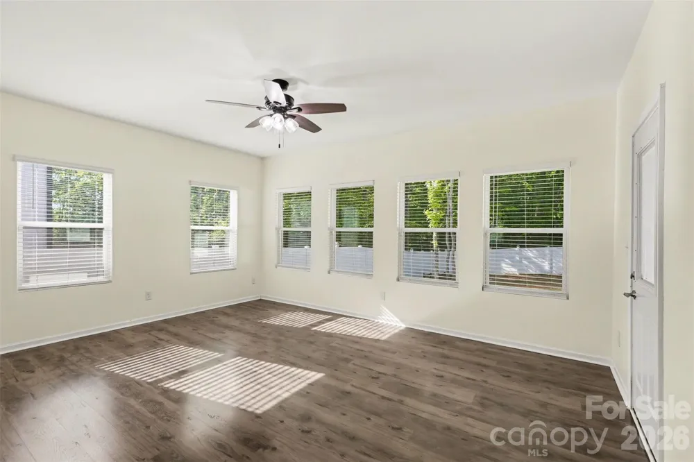 3024 Pinehills Way Mount Holly, NC 28120